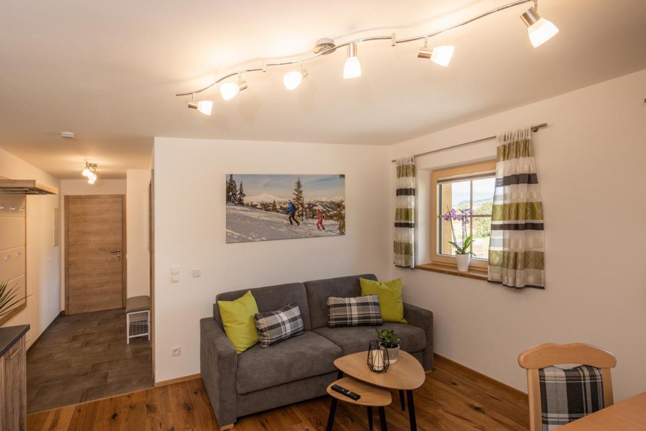 Appartements HOAMATGFÜHL Sankt Margarethen im Lungau Exterior foto